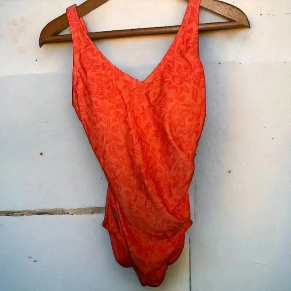 NWT SPEEDO SWIMSUIT 1pc 6 - Picture 1 of 7